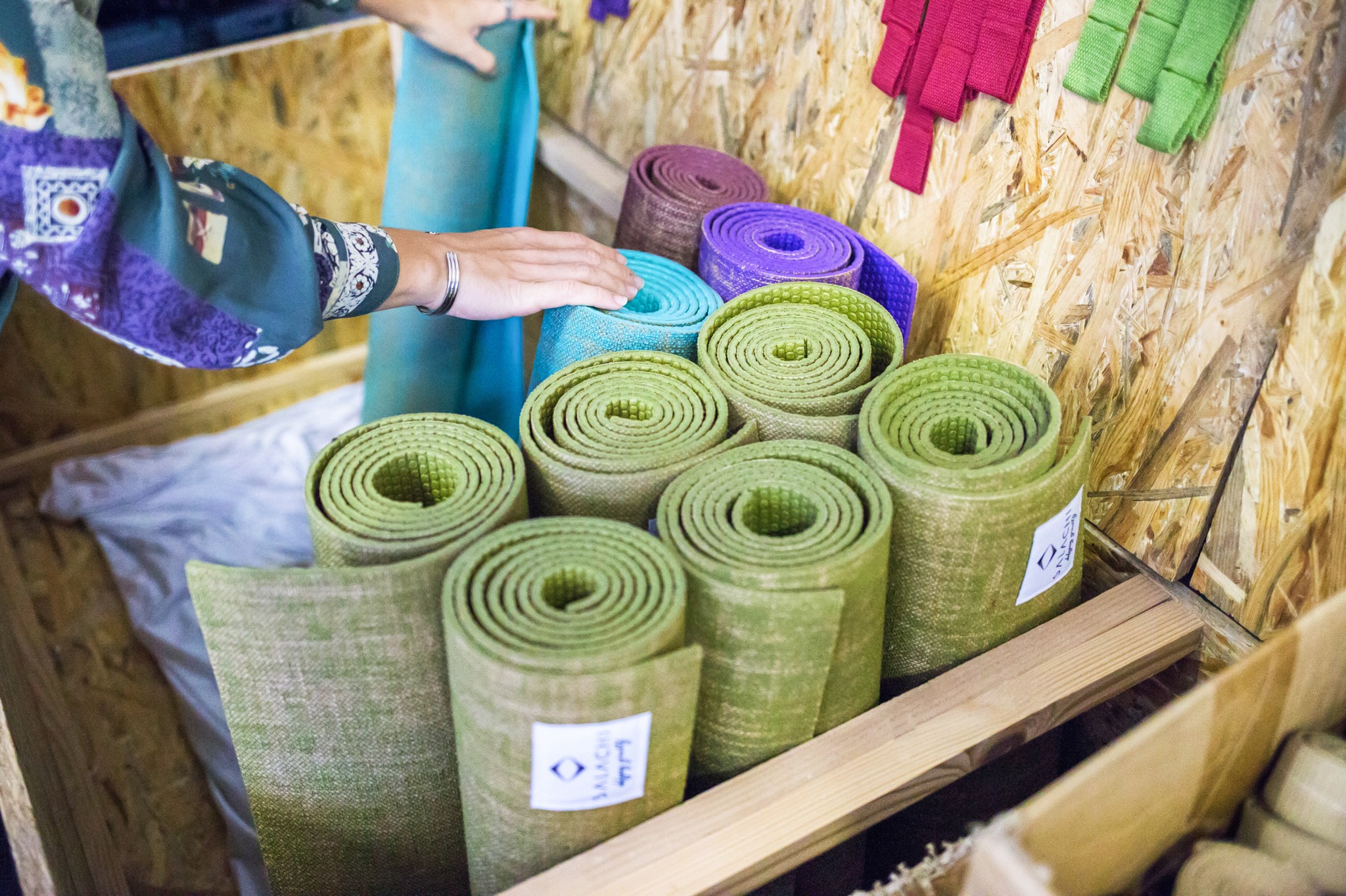 Salachi Space | Aerials – Yoga – Pilates & Εξοπλισμός